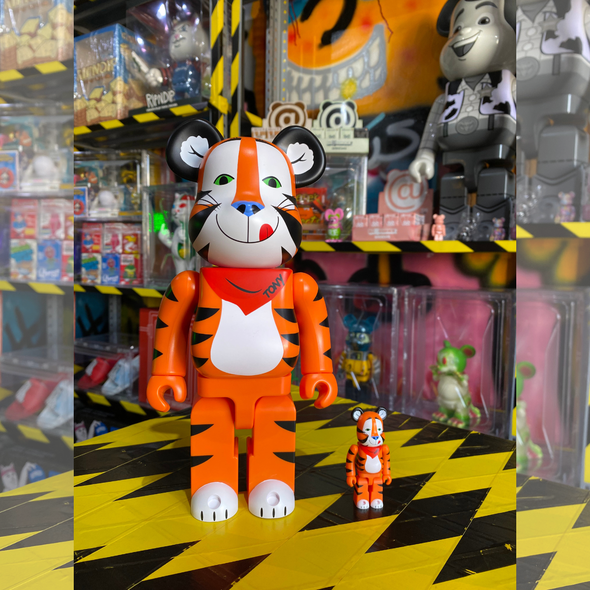 Tony the Tiger Beabrick set 400% + 100% Ver. Vintage