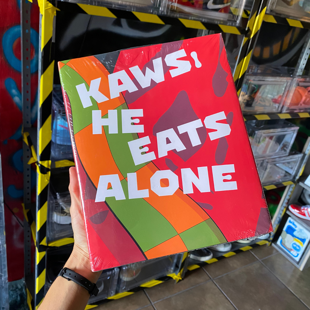 Libro Kaws He Eats Alone