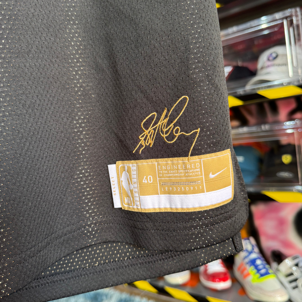 Jersey Nike Golden State Black con Firma #30 Curry