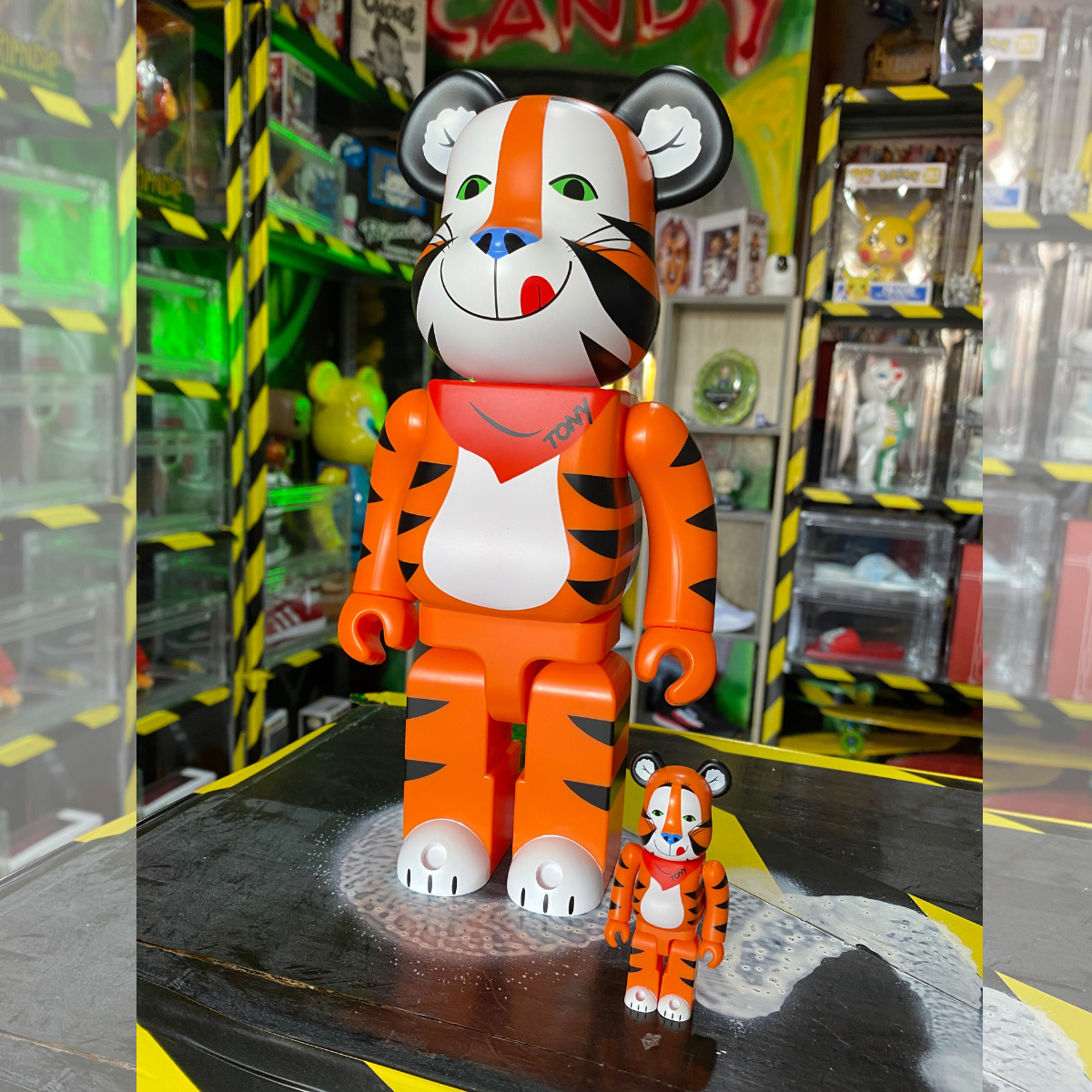 Tony the Tiger Beabrick set 400% + 100% Ver. Vintage