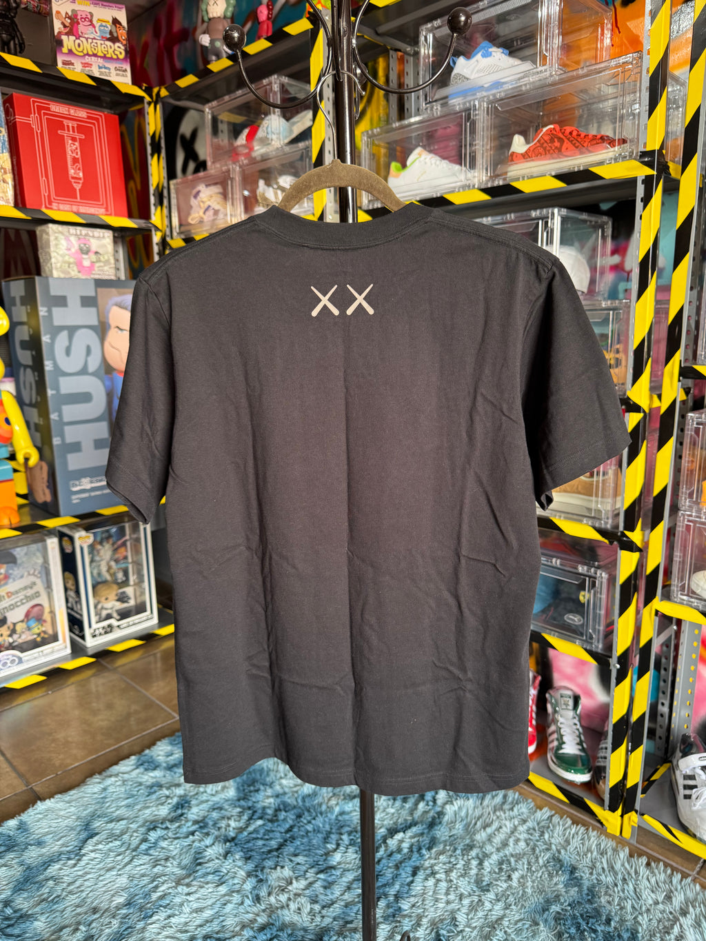 Playera Kaws Uniqlo