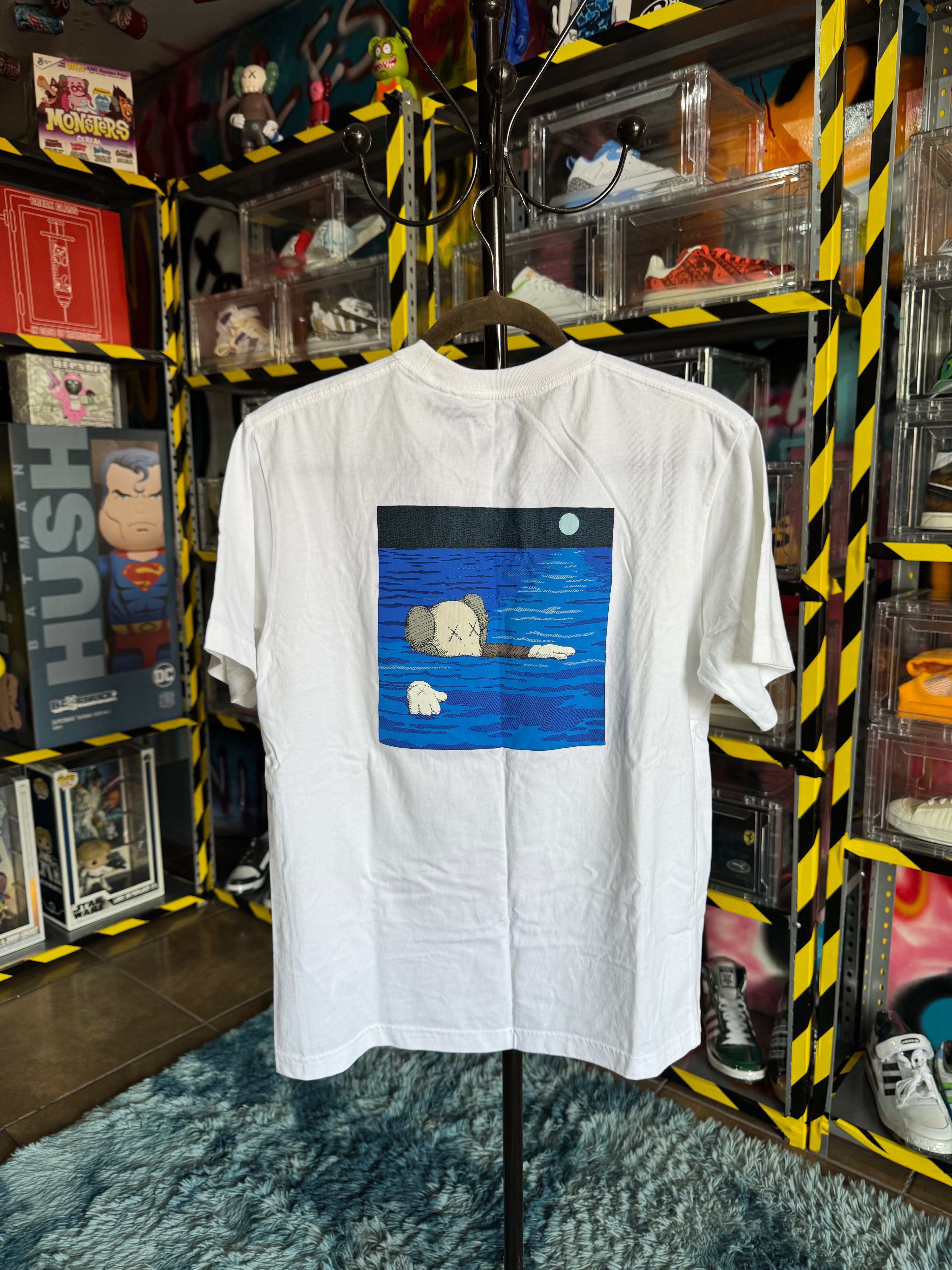 Playera Kaws Uniqlo Blanca